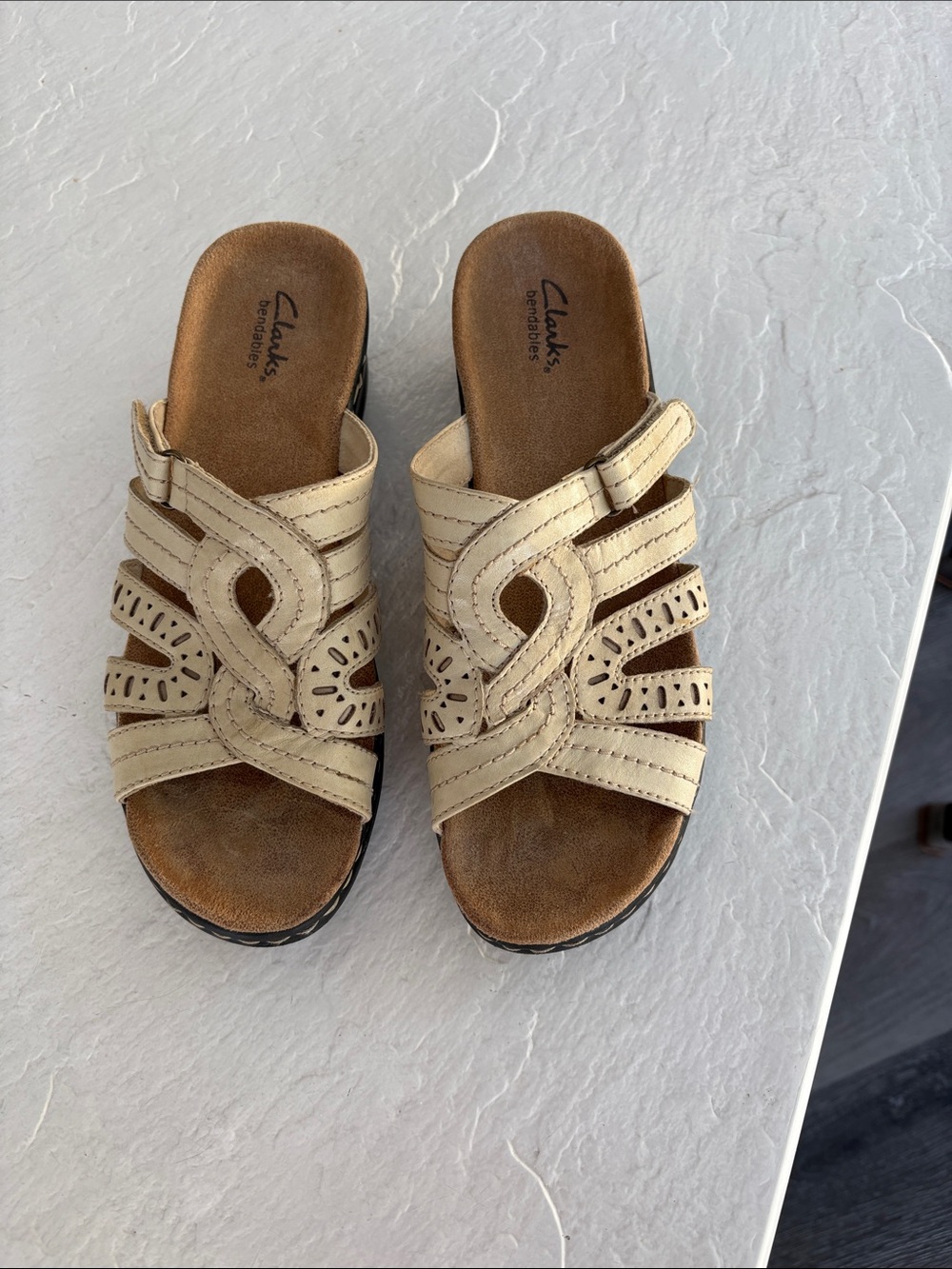 Clarks Cream Leather Perforated Slide Sandals
